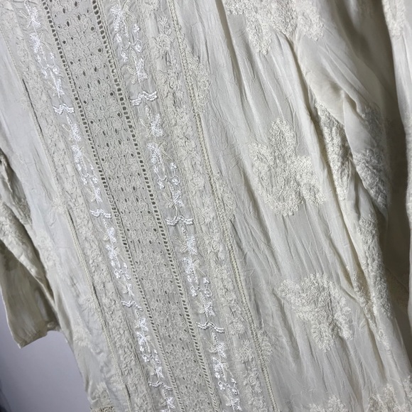 Johnny Was rayon embroidered crochet tunic - Picture 3 of 16